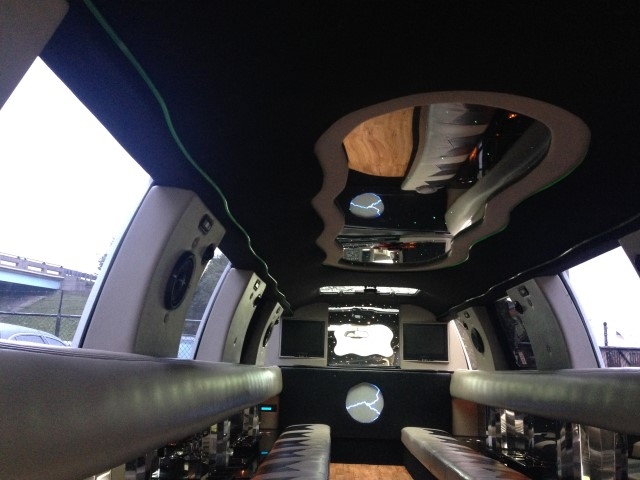 20 Passenger Cadillac Escalade SUV Limo Interior